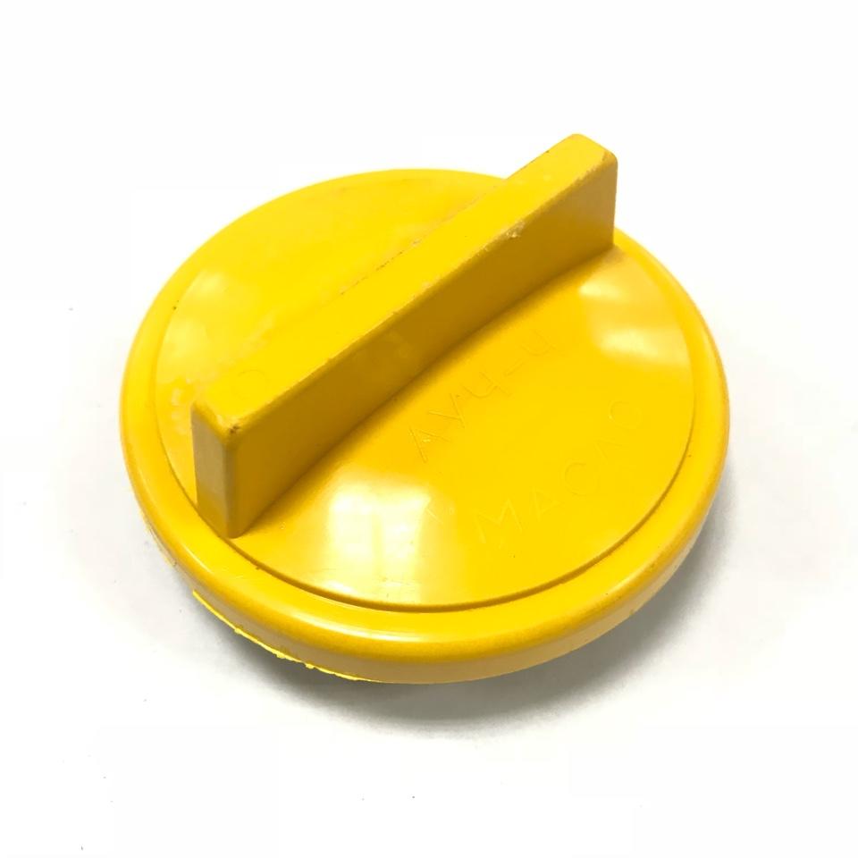 Крышка масляной горловины 406 желтая